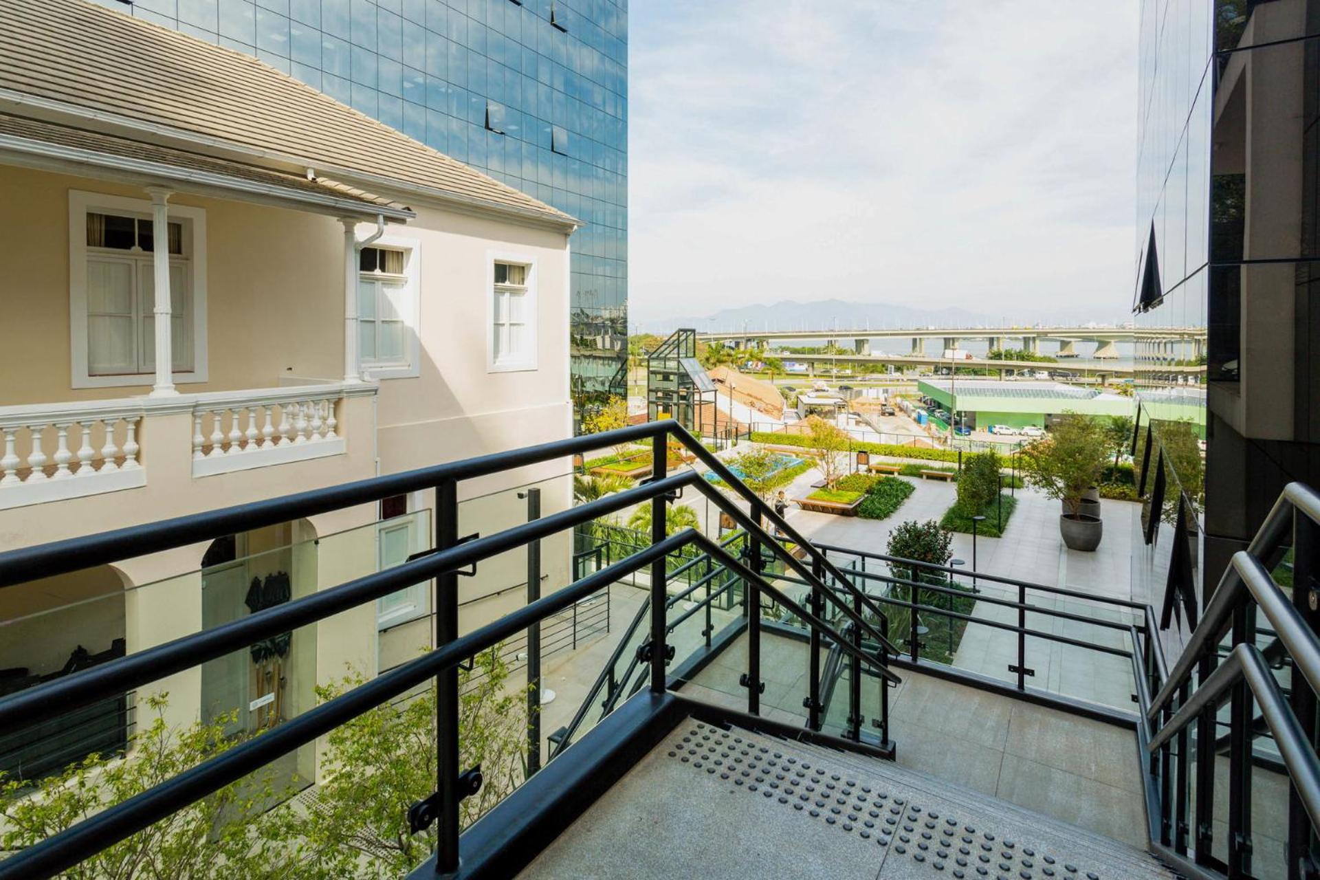 Apartamento Apto confortável e bem localizado no Centro de Floripa P1254